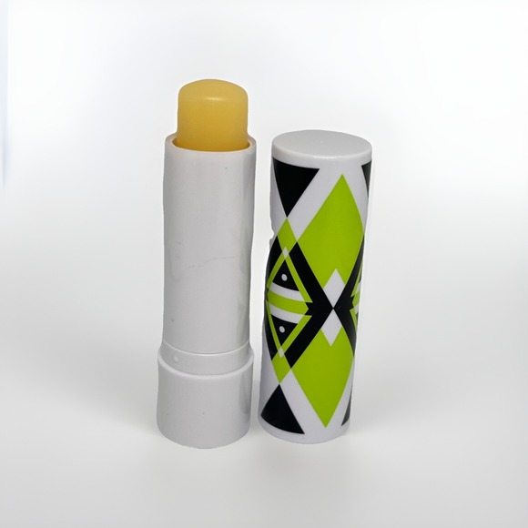Arrow Boost Color Enhancing Lip Balm 0.14oz PH Color Change New no Box - Picture 1 of 3